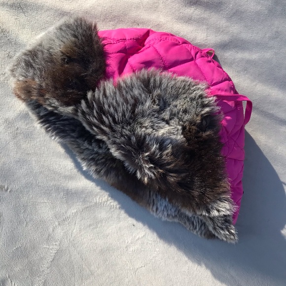 Roots Faux Fur Lined/Quilted Trapper/Aviator Hat - Picture 2 of 5